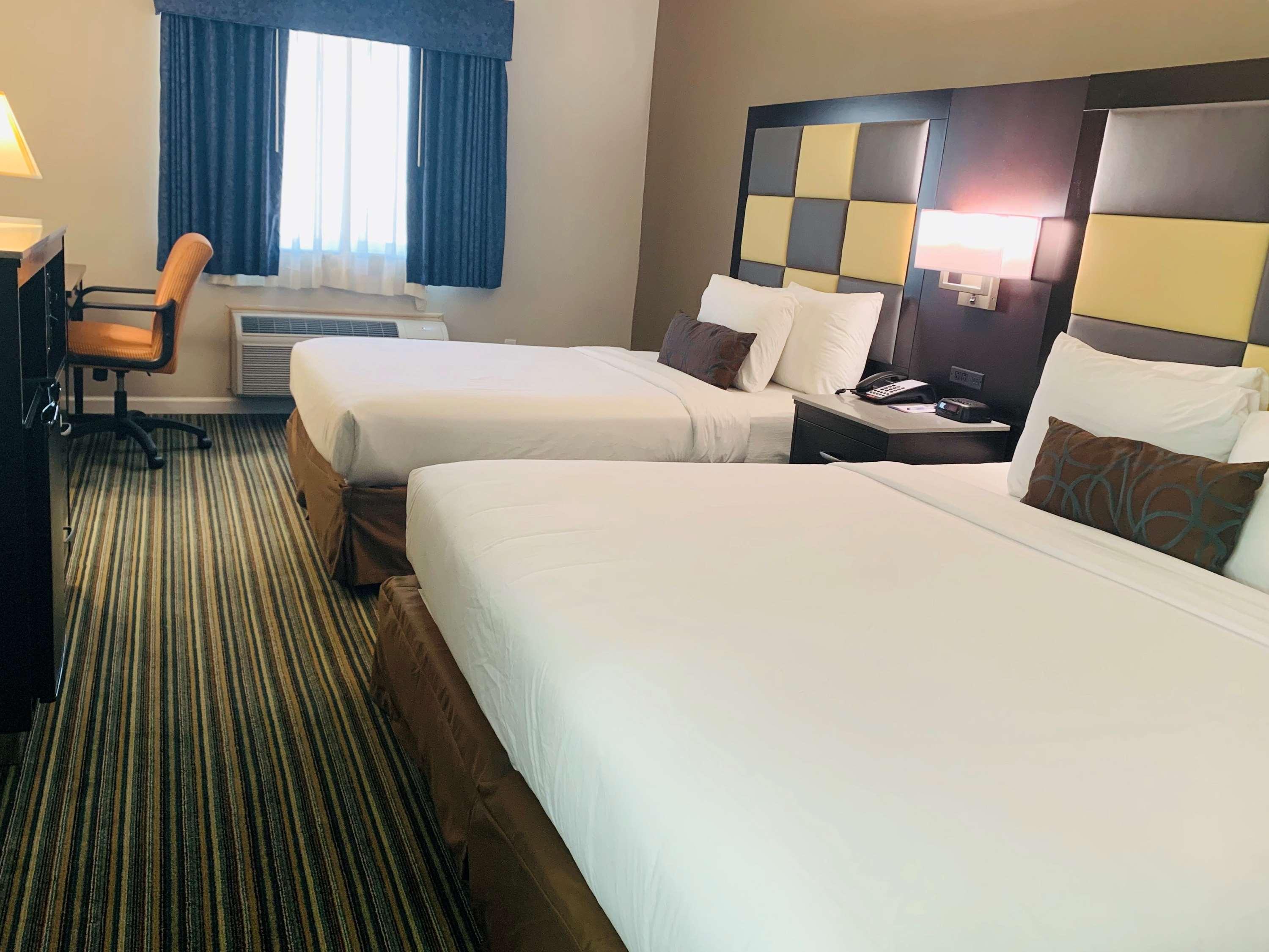 Surestay Plus Hotel By Best Western Redding Kamer foto