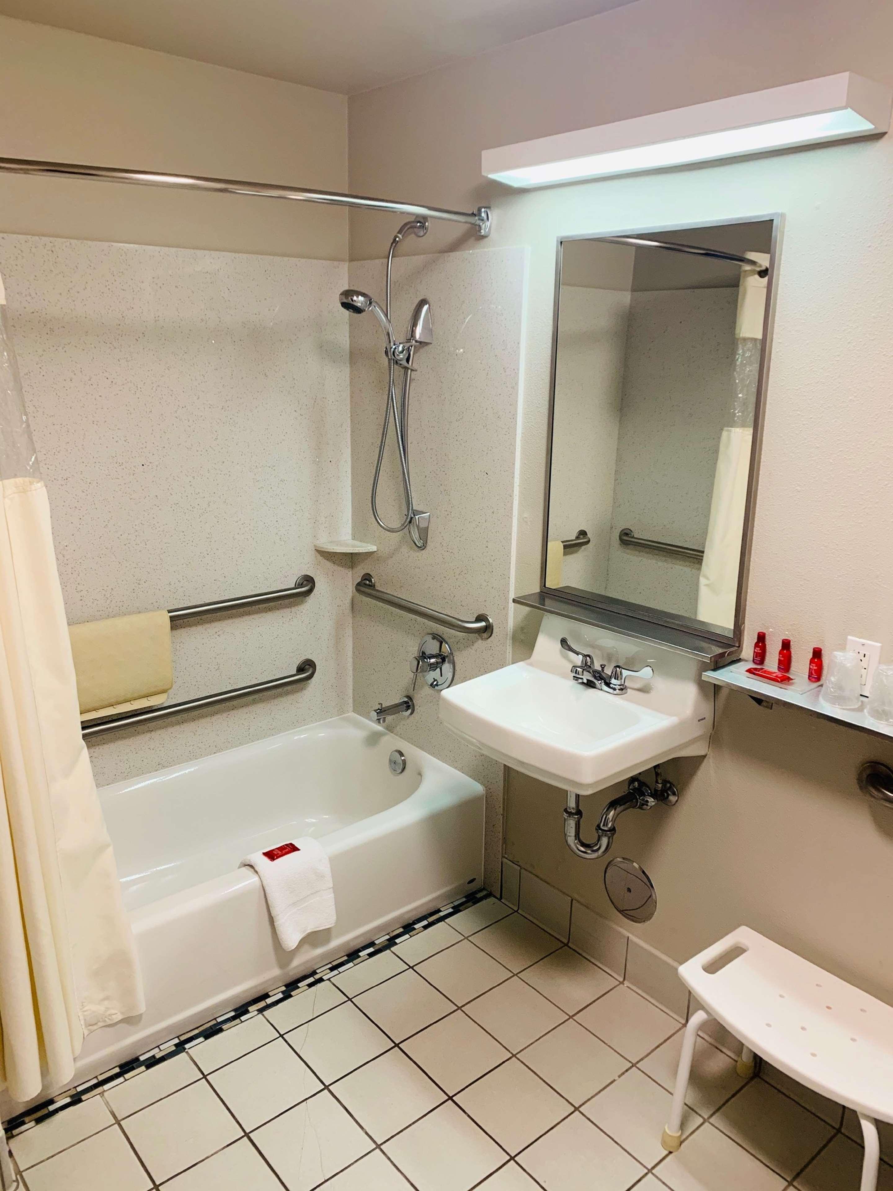 Surestay Plus Hotel By Best Western Redding Buitenkant foto