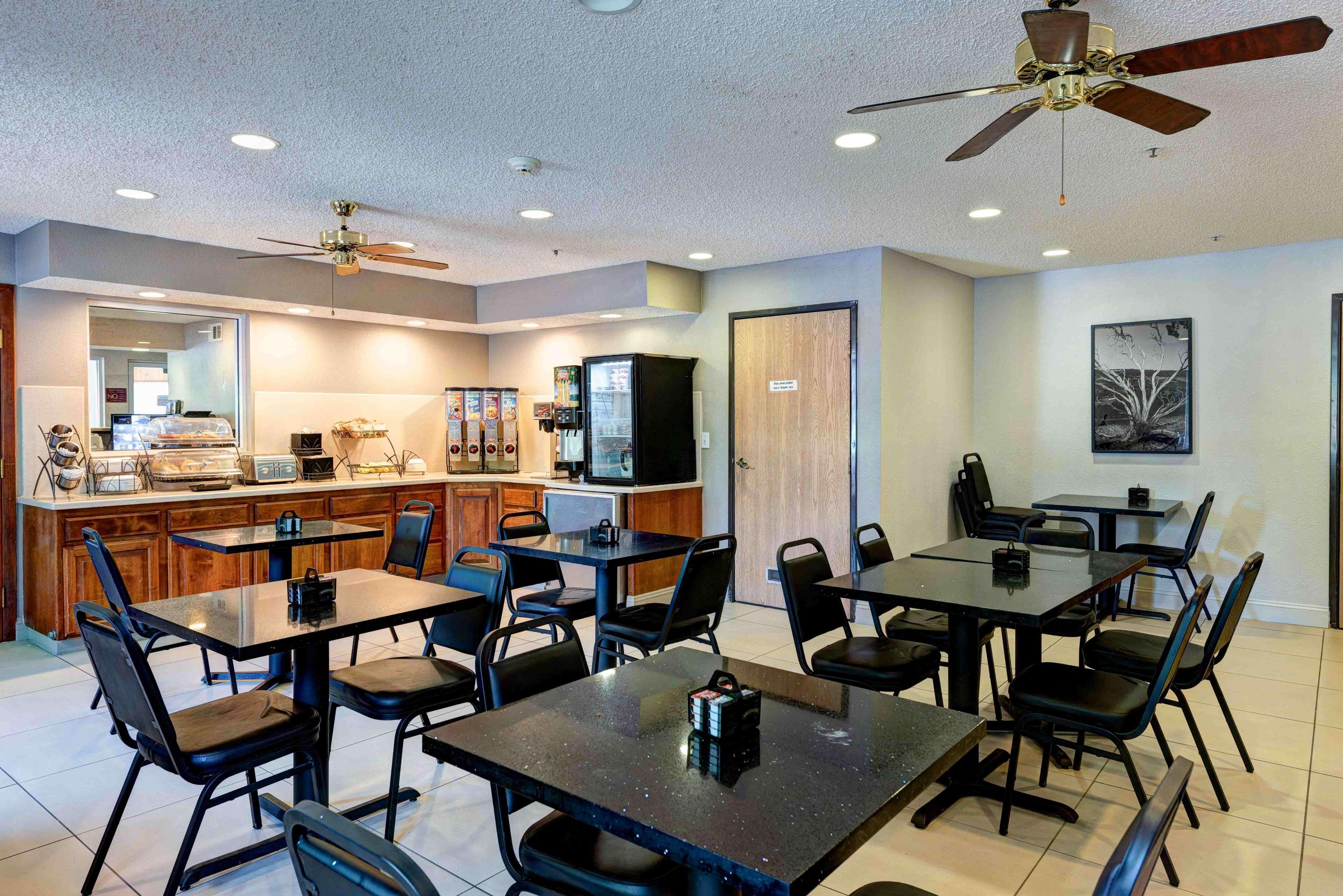 Surestay Plus Hotel By Best Western Redding Buitenkant foto