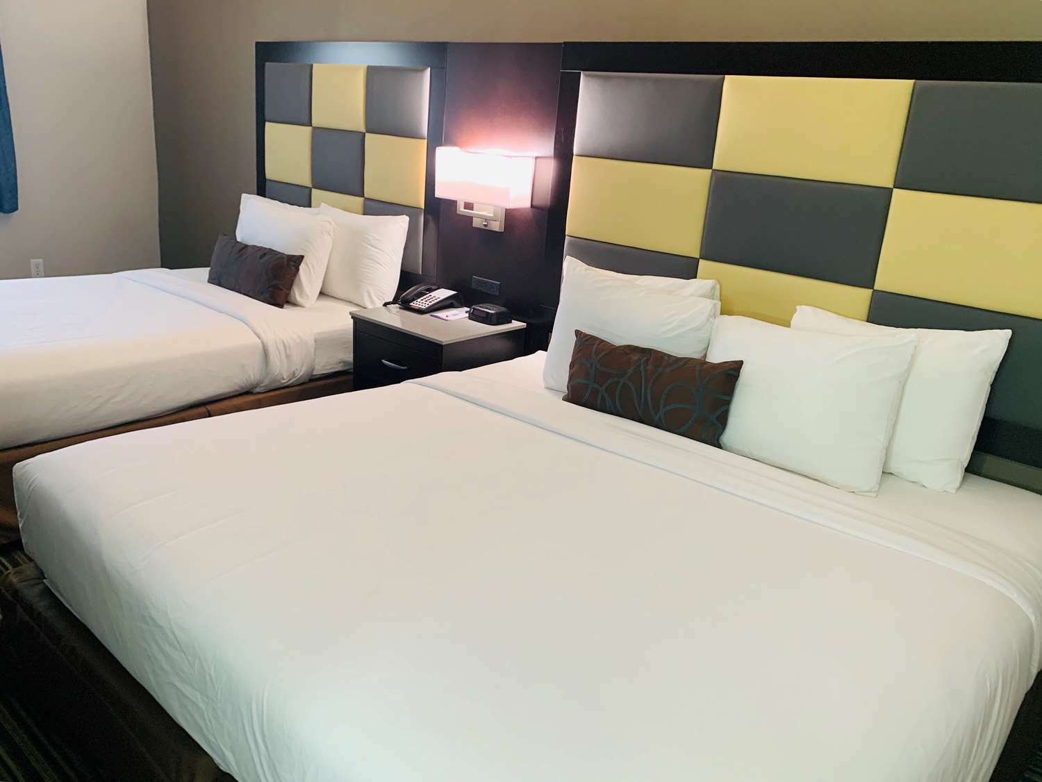Surestay Plus Hotel By Best Western Redding Kamer foto